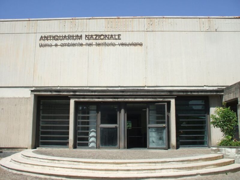 Boscoreale: Antiquarium & Villa Regina Private Tour - Exhibits at the Antiquarium