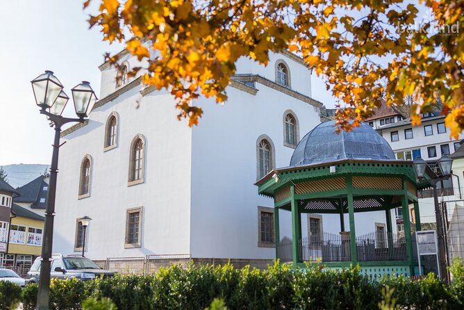 Bosnian Kingdom Capitals: Travnik & Jajce Tour From Sarajevo - Knowledgeable Local Guides