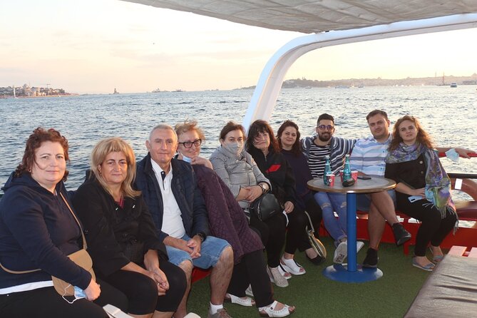 Bosphorus Cruise Boat Tour in Istanbul 3 Hours And Golden Horn - Sunset Cruise Option