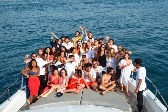 Bosphorus Cruise - Private Yacht Tours in Istanbul - Boat and Amenities