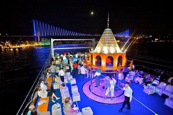 Bosphorus Dinner Cruise in Istanbul With Belly Dancing and Hotel Transfer - Belly Dancing Entertainment