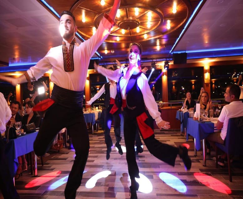 Bosphorus Dinner Cruise Tour With Private Table - Dining Experience