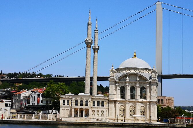 Bosphorus Private 1-Hour Tour on the Boat in Istanbul - Private Tour Experience