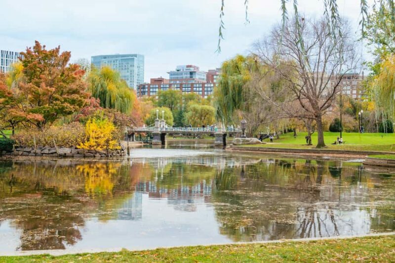 Boston: 2-Hour History & Architecture 3 Area Walking Tour - Key Points