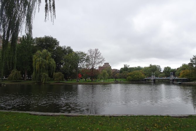 Boston Back Bay Self-Guided Walking Tour & Scavenger Hunt - Key Features and Highlights