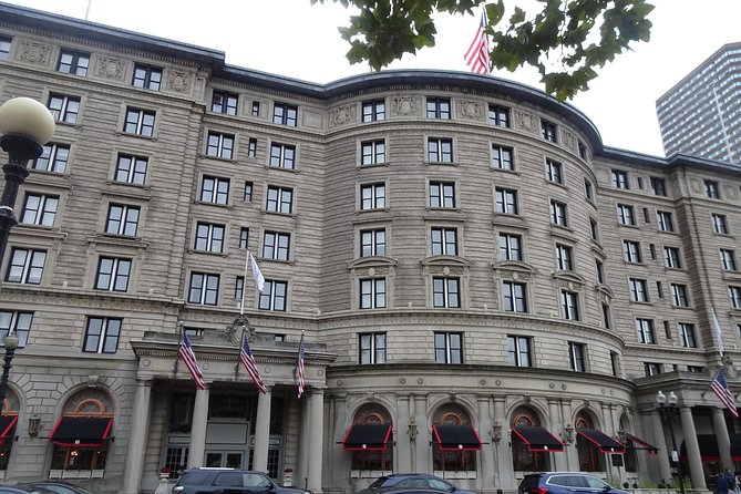 Boston Back Bay Self-Guided Walking Tour & Scavenger Hunt - Tour Accessibility and Inclusivity