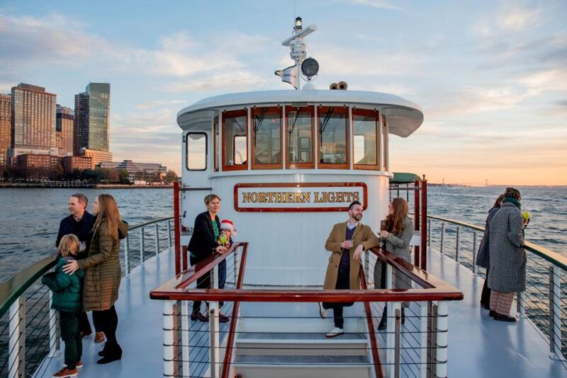 Boston: Cocoa and Carols Holiday Cruise - Experience Highlights