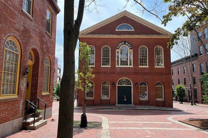 Boston Day Tour by Ferry: Salem Witch Trials Past to Present - Salem Witch Museum Exploration