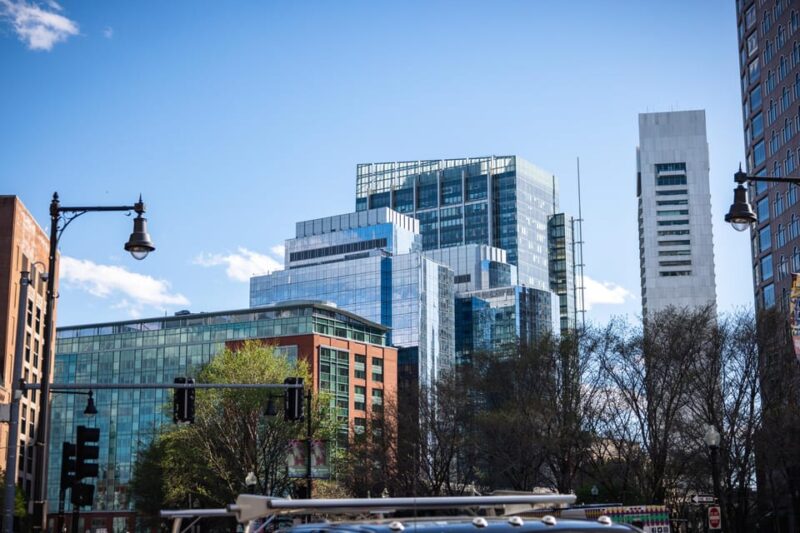 Boston Food and History Highlights of the Freedom Trail Tour - Food and Beverage Offerings