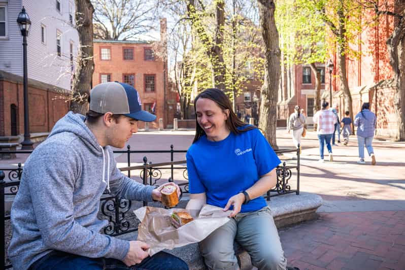Boston Food of the North End Private Walking Tour - Discovering the North End