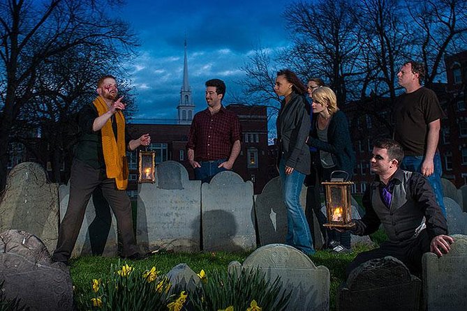 Boston Ghosts and Gravestones Trolley Tour - Exploring Bostons Haunted History