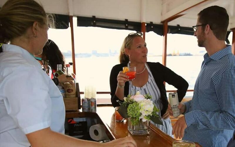 Boston: Harbor Cruise on 1920s-Inspired Yacht - FAQ