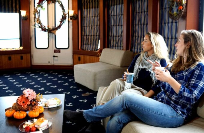 Boston Harbor: Fall Foliage Luncheon Cruise - Pet Policy