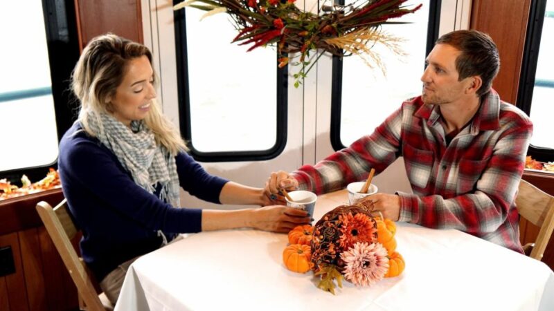 Boston Harbor Fall Foliage Weekend Brunch Cruise - Scenic Highlights and Activities