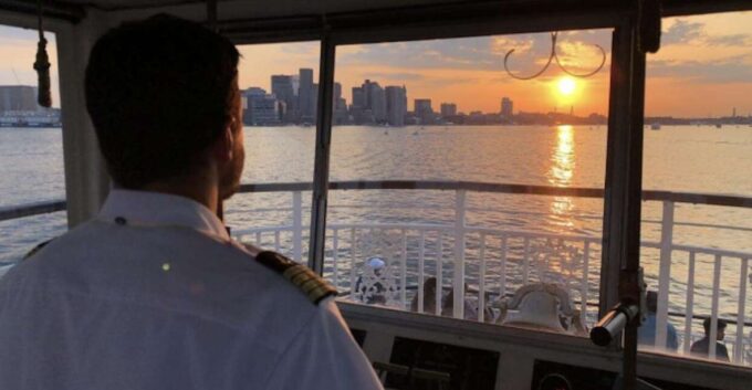 Boston Harbor: Full Moon Cruise With Champagne Option - Embrace the Experience