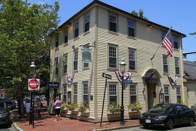 Boston Historic Taverns Tour With Tastings & Roundtrip Ferry Ride - Meeting and Drop-off