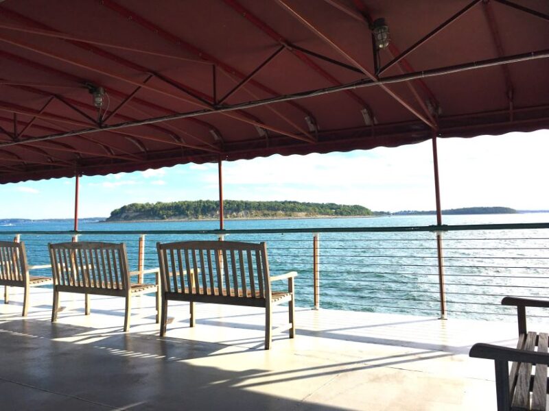 Boston: New England Harbor Cruise - Amenities and Services