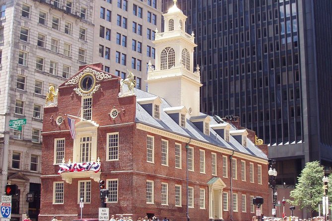 Boston Private City Tour - Exploring Fenway Park