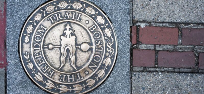 Boston: Seafood Tasting Walking Tour - Culinary Experience