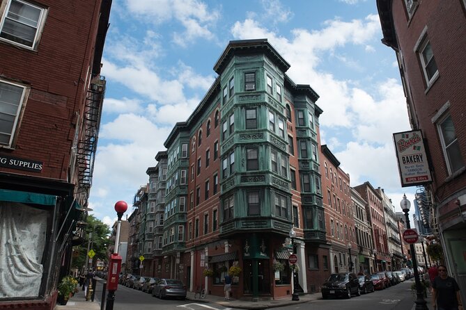 Boston Small-Group Walking Food Tour With Tastings - Meeting and End Point