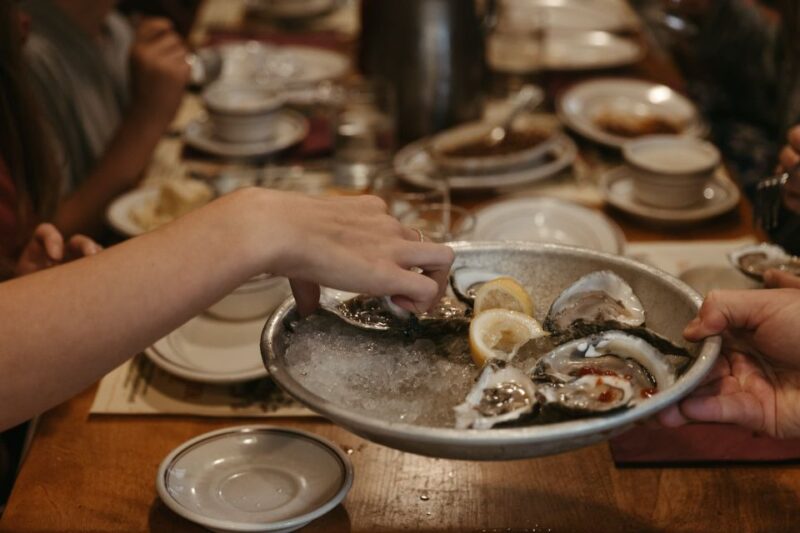 Boston: Ultimate Food Tour of North End & Public Market - Key Points