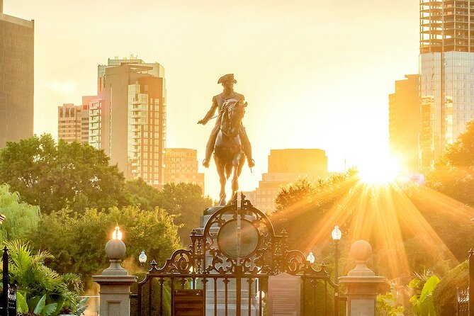 Bostons History and Highlights: A Self-Guided Audio Tour - Exploring Bostons Colonial Era