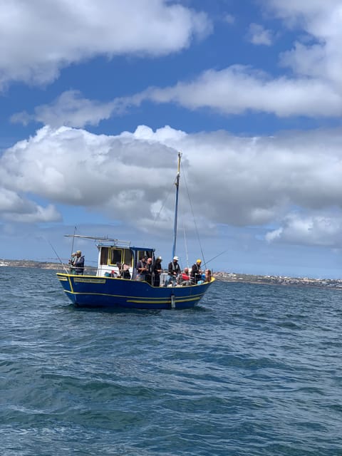 Bottom Fishing Lagos - Meeting Point and Accessibility