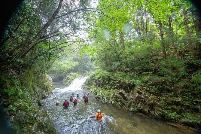 Bouldering, Sake and Food, Local Gem Hiroshima Evening Tour - Navigate Hiroshimas Public Transportation With Ease