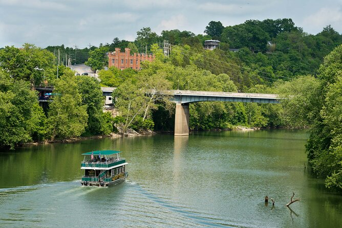 Bourbon History Tour - Exploring the Kentucky River Landscape
