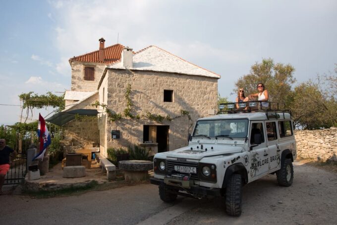 Brač: Island Exploration Tour by Four-Wheel Drive Jeep - Customer Experiences
