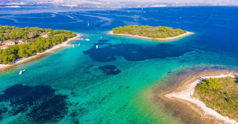 Brač: Private Boat Tour to the Blue Lagoon & Trogir - Discovering Trogirs UNESCO Heritage