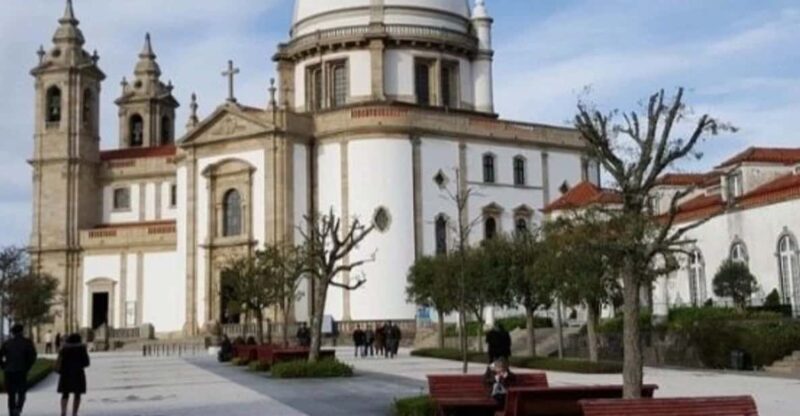 Braga: 1 Day Tour to BRAGA With Lunch Portuguese Rome - Itinerary Highlights