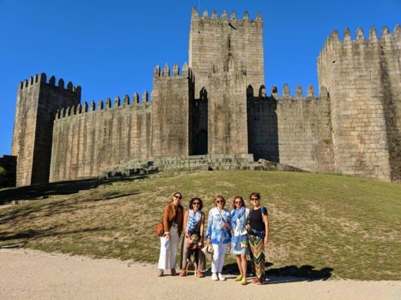 Braga & Guimarães: Premium Day Tour - Transportation and Pickup