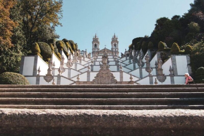 BRAGA: HD TOUR BRAGA SEDAN - Highlights of the Tour