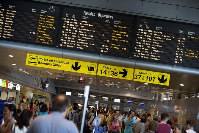 Braga Private Transfer to Porto - Passenger Details