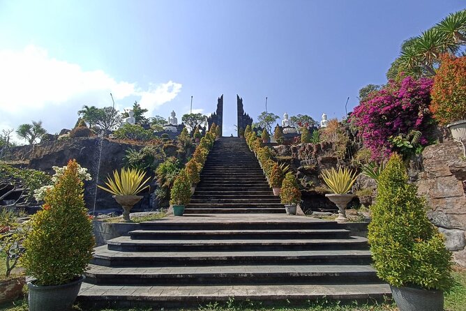 Brahmavihara Arama Banjar Hot Spring Ulundanu Bratan Private Tour - Pricing and Booking