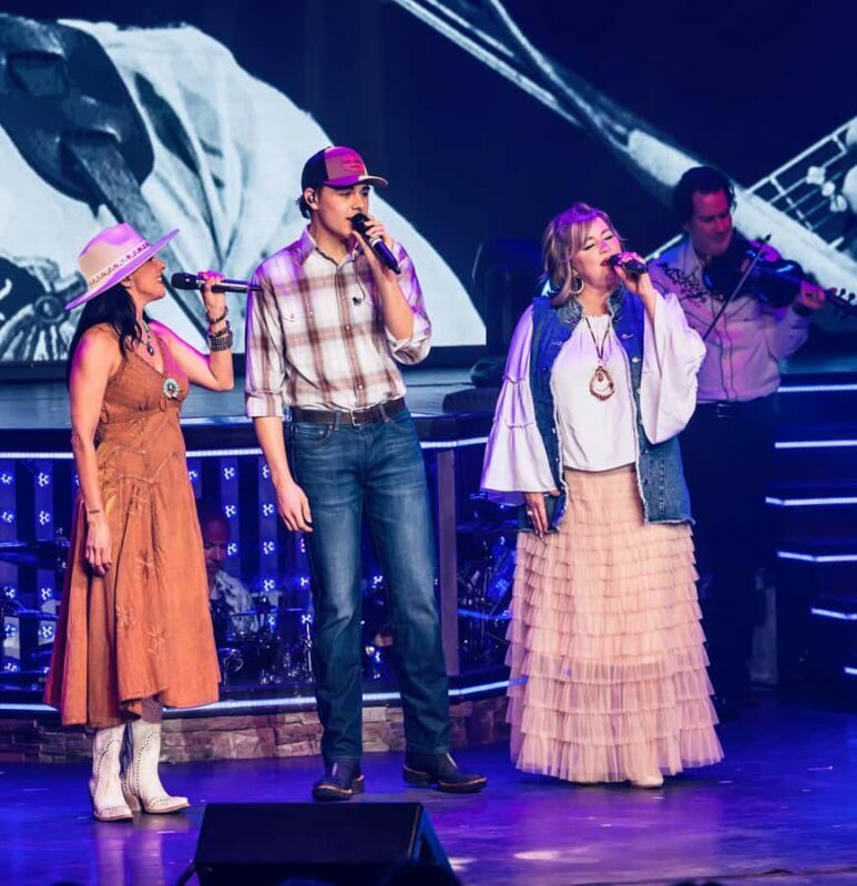 Branson: Clay Cooper's Country Express Show Tickets - The Practical Side: What’s Included?