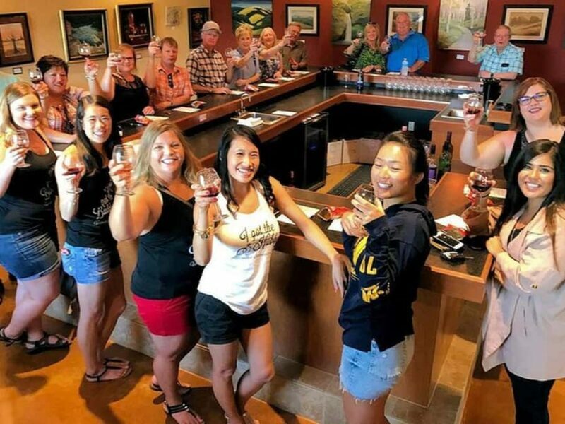 Branson: VIP Wine Tasting and Dinner Tour - An Overview of the Experience