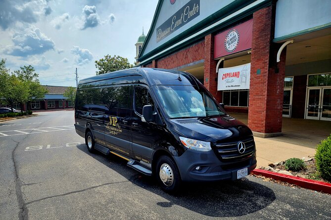 Branson VIP Wine Tasting and Dinner Tour - Tour Logistics