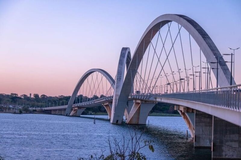Brasilia : Private Custom Tour With a Local Guide - Tour Duration and Languages