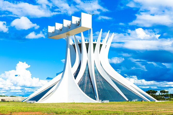 Brasilia Private Custom Walking Tour With A Guide (Private Tour) - About the Local Guide