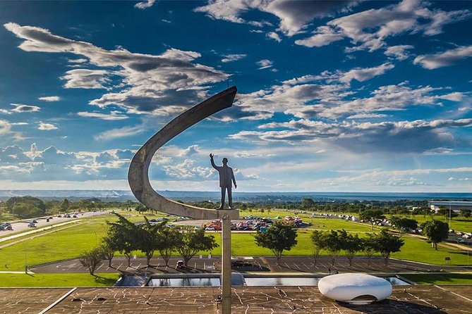 Brasilia Sightseeing - Exploring Santuario Dom Bosco