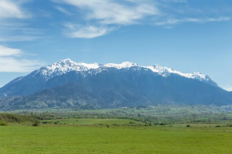 Brasov: Craiuli Mountains Hike & Bear Sanctuary Private Trip - Itinerary Details