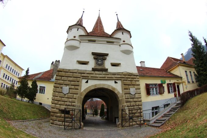 Brasov: Guided City Walking Tour With Wine - Cancellation Policy