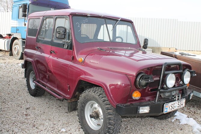 Brasov Hills Old 4x4 Off-Road Tour With Picnic - Tour Inclusions
