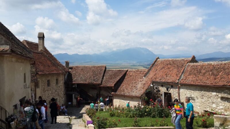Brasov: Peles Castle, Bran Castle & Rasnov Fortress Day Tour - Guide and Experience