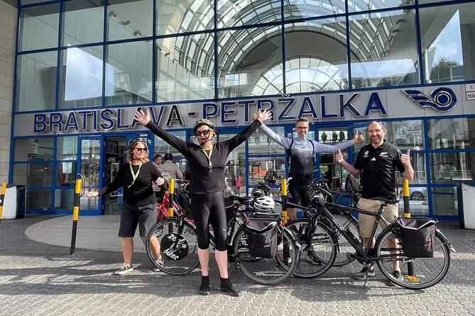 Bratislava-Budapest Bike Rental With Delivery & Luggage Transport - Key Points