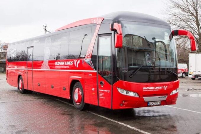 Bratislava: Bus Transfer To/From Vienna Airport - Onboard Amenities