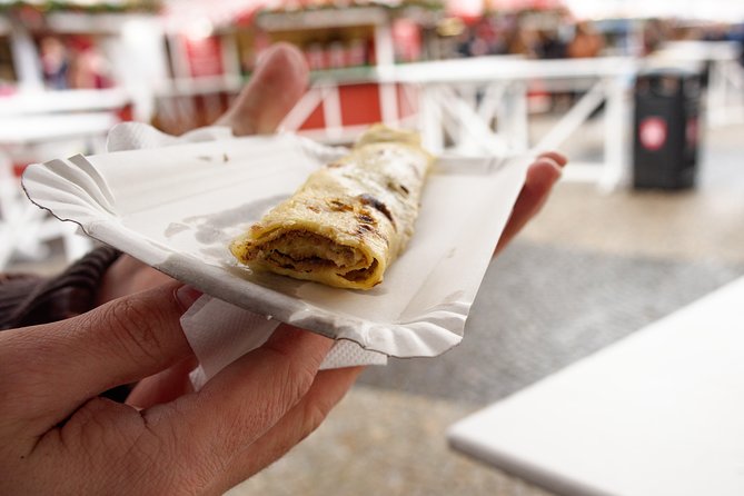 Bratislava Christmas Market Food Tour - Tips for Visiting the Market