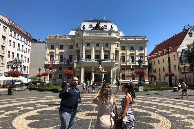 Bratislava Classical Walking Tour - Highlights: St. Martins Cathedral